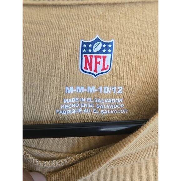 San Francisco 49ers Kid Size Medium 10/12 Gold Short Sleeve Logo NFL Casual Team - Picture 3 of 5